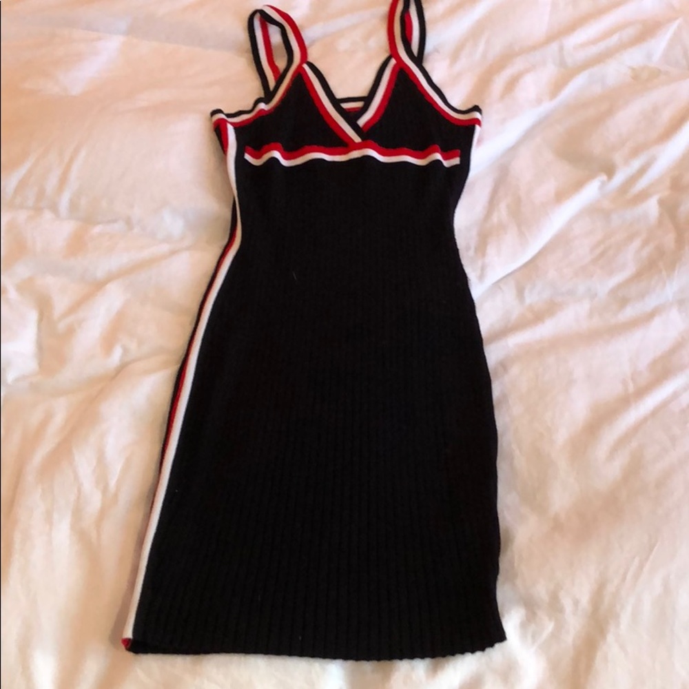 kendal and kylie black knit dress!!